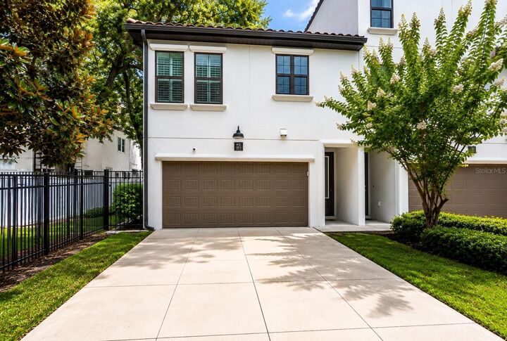 Property Photo: 412 S Albany Avenue 3 FL 33606