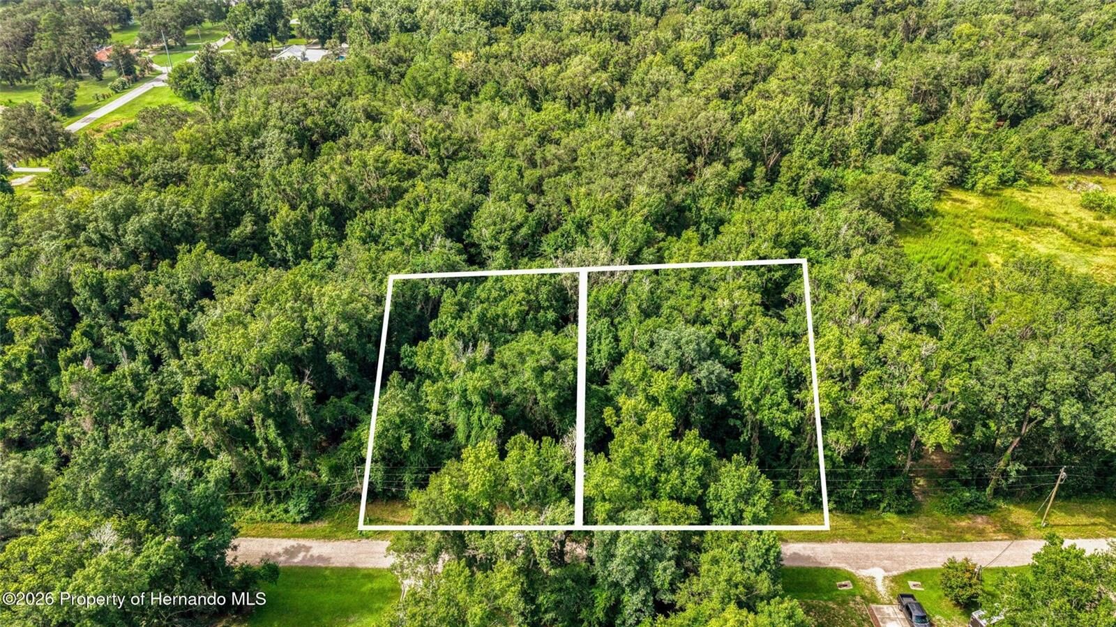 Property Photo: 23186 Fitzhugh Avenue FL 34601
