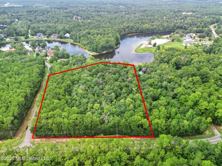 Property Photo:  Lamey Bridge  MS 39532 