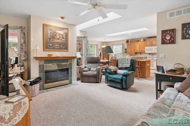 Property Photo:  165 Stoli Court  MI 49265 