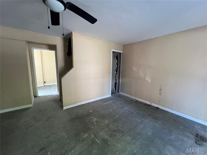 Property Photo: 7711 Minnesota Avenue MO 63111