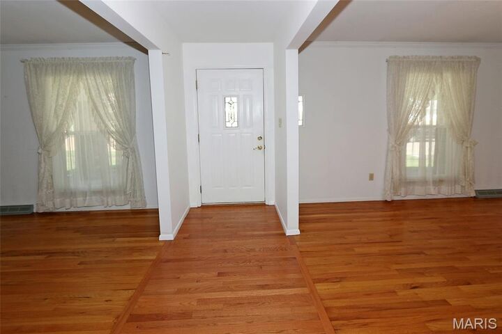 Property Photo: 4828 Broad Oak Drive MO 63128