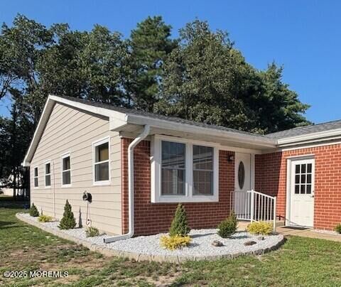 Property Photo:  786 Hudson Parkway  NJ 08759 