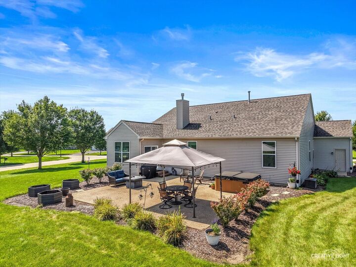 Property Photo: 3461 Fletcher Lane IL 60506