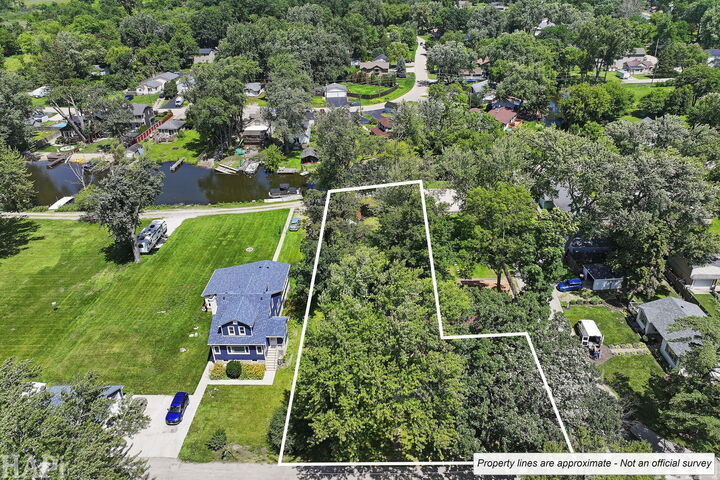 Property Photo:  41638 N Lotus Avenue  IL 60002 