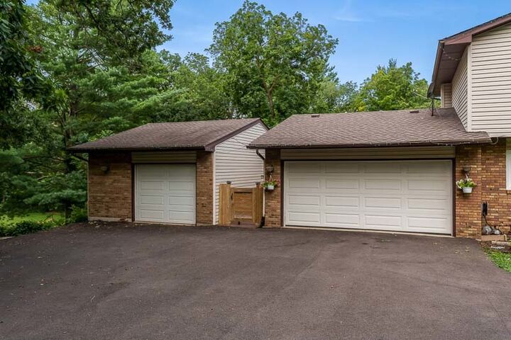 Property Photo: 16557 Grove Creek Circle IL 61063