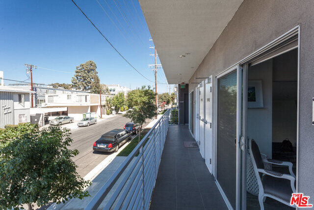 Property Photo:  11776 Idaho Avenue 401  CA 90025 