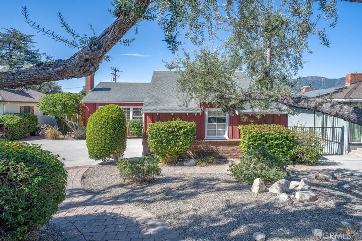 Property Photo: 2644 Mary Street CA 91214
