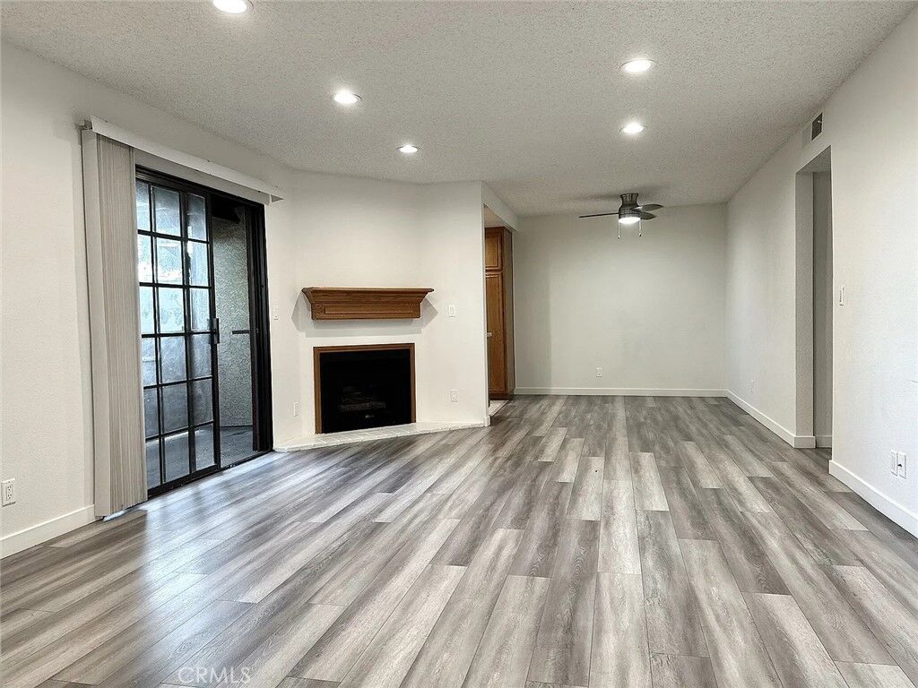 Property Photo: 10220 De Soto Avenue 6 CA 91311