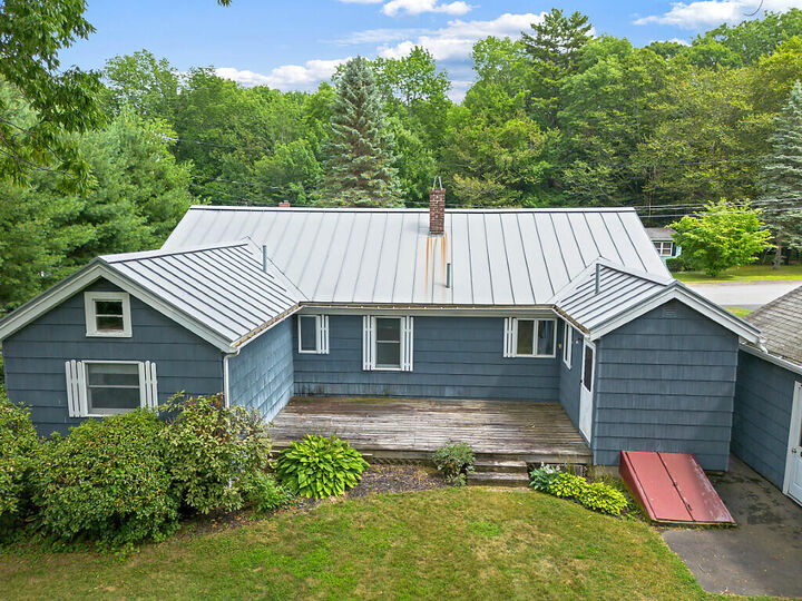 Property Photo:  30 Smith Street  ME 04330 