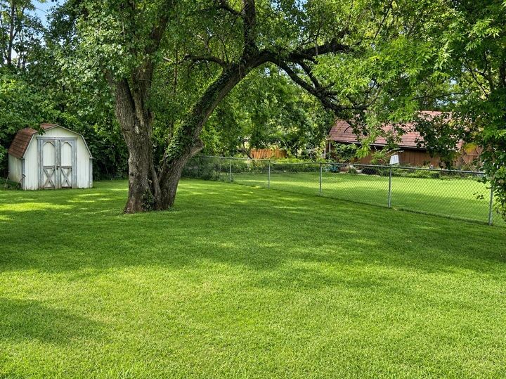Property Photo:  3024 Sunnyview Dr  TN 37218 
