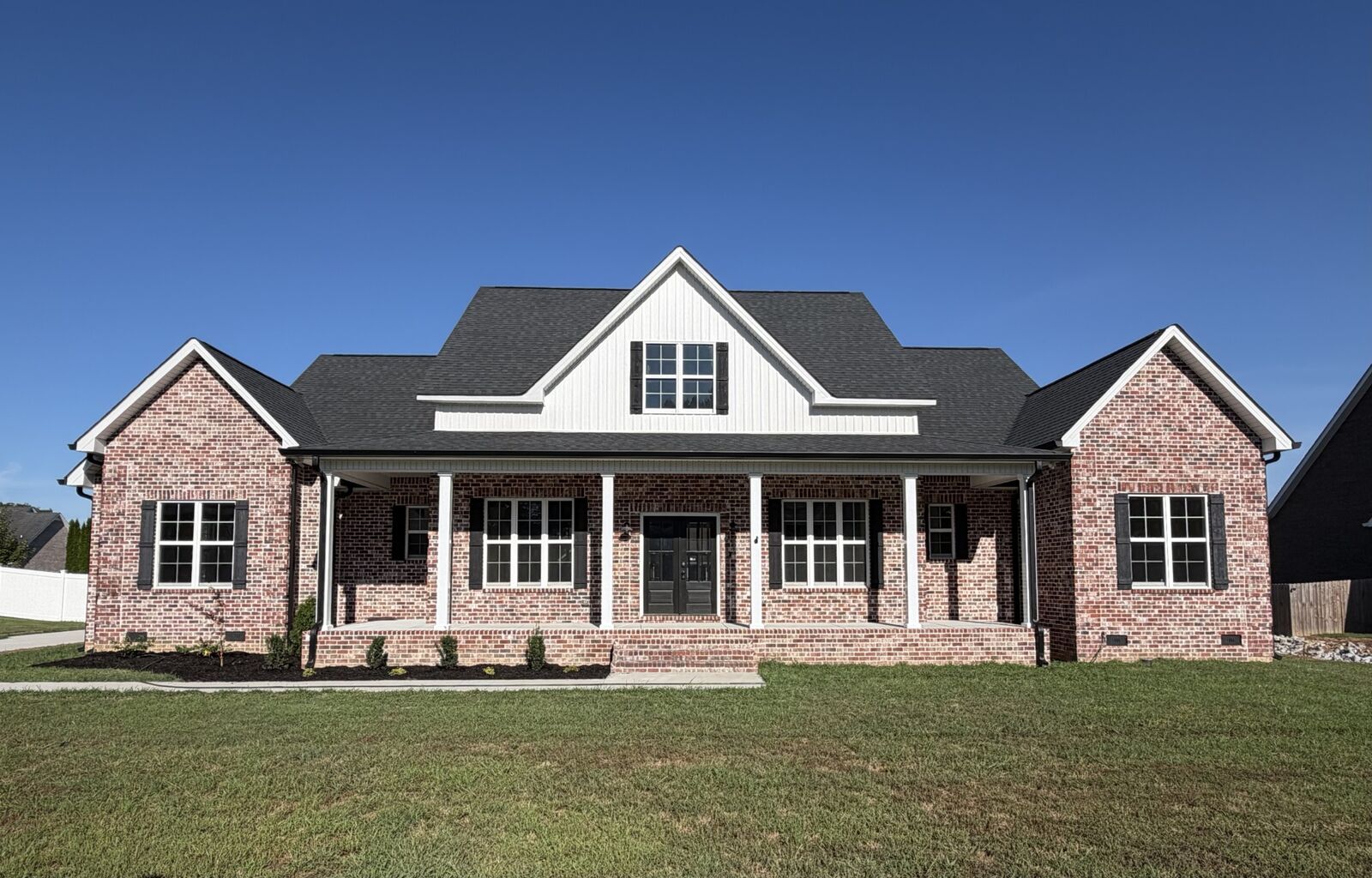 Property Photo: 106 Settlers Trce TN 37388