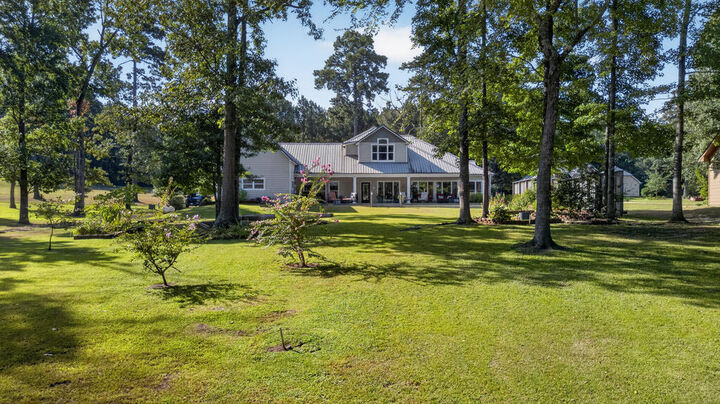 Property Photo:  171 Palo Gaucho Lane East  TX 75948 