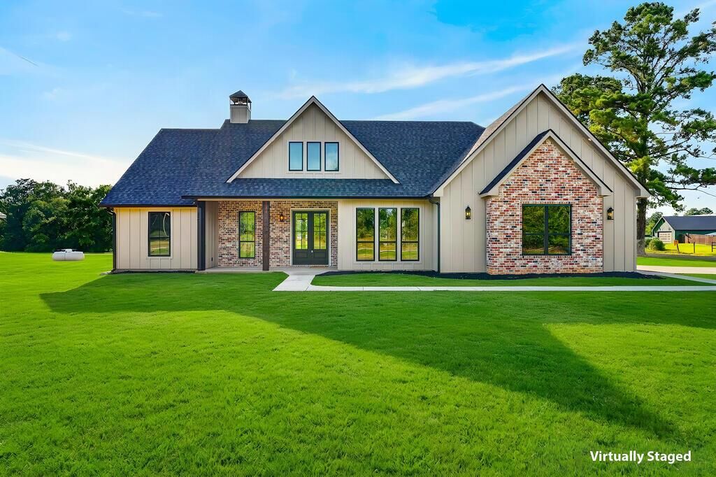 Property Photo: 121 Welch Hill Top Rd TX 75901