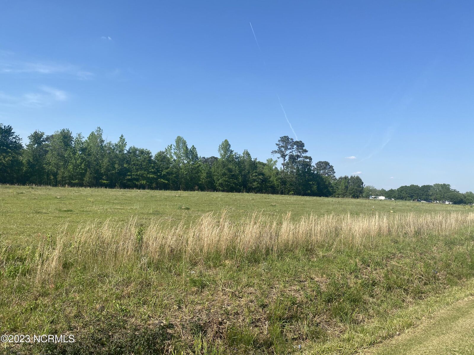 Property Photo:  353 Best Road  NC 28472 