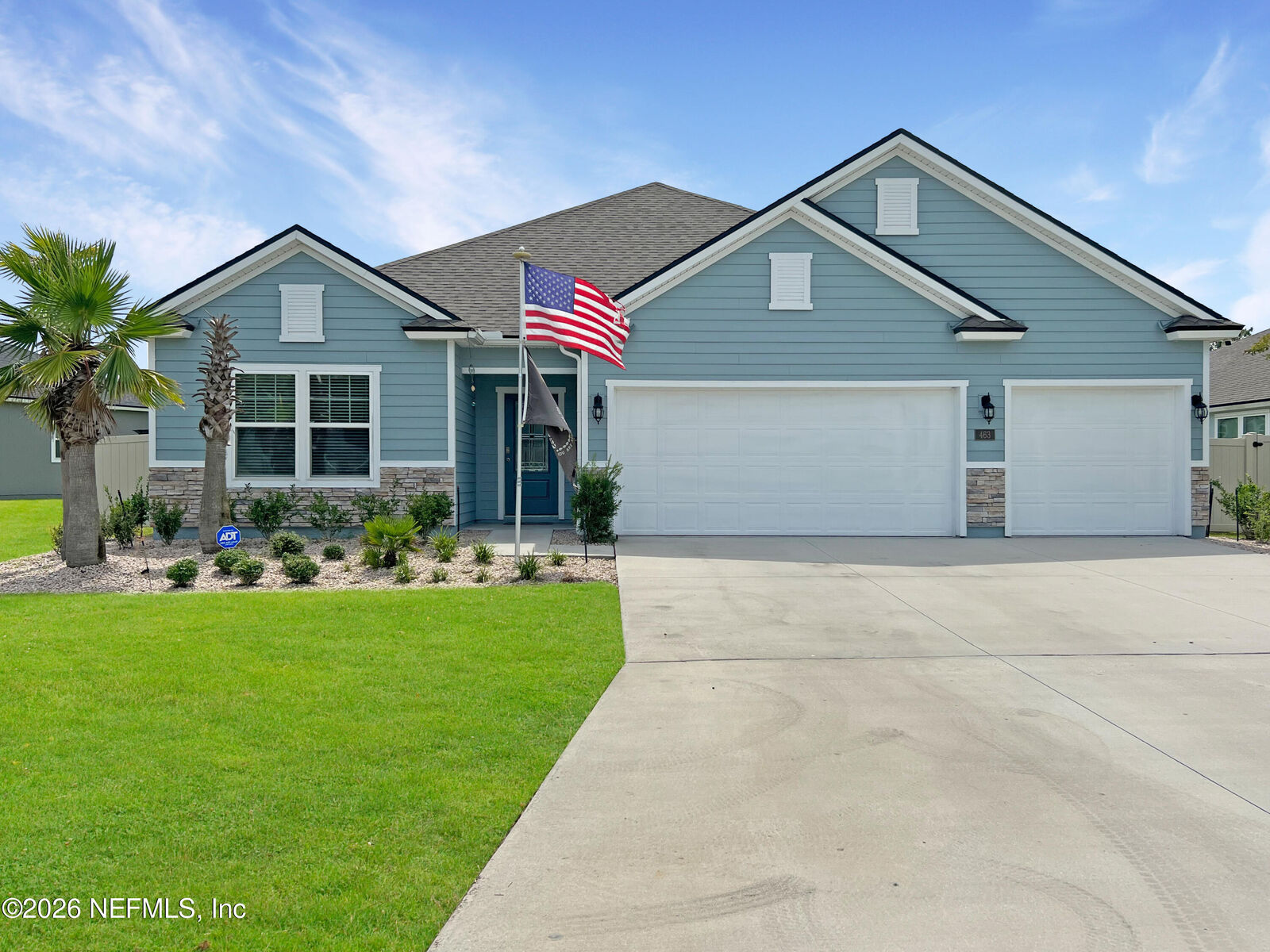 Property Photo: 463 Northside Drive FL 32218