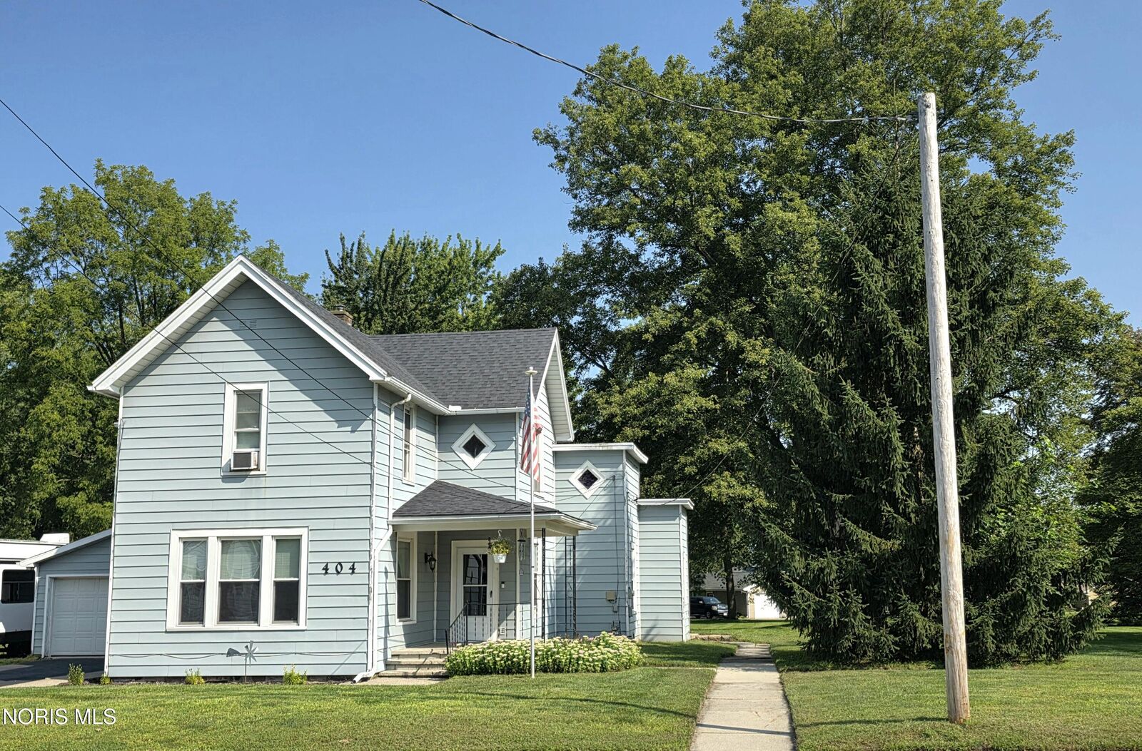 Property Photo:  404 Douglas Road  OH 43406 