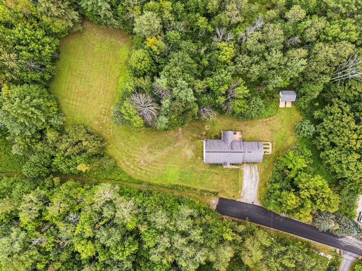 Property Photo: 32 Old Granliden Road NH 03782