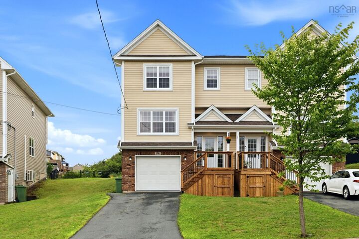 Property Photo: 84 Darlington Drive NS B4E 0H4