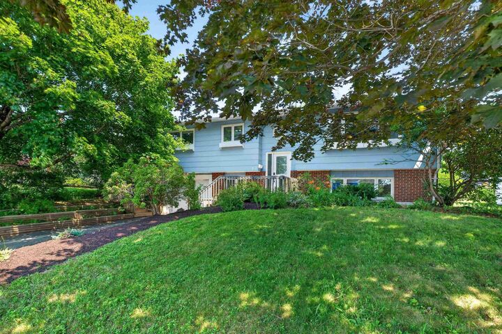 Property Photo: 63 Oakmount Drive NS B4A 2W1