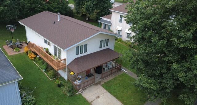 Property Photo:  109 Oak Street S  MN 55954 