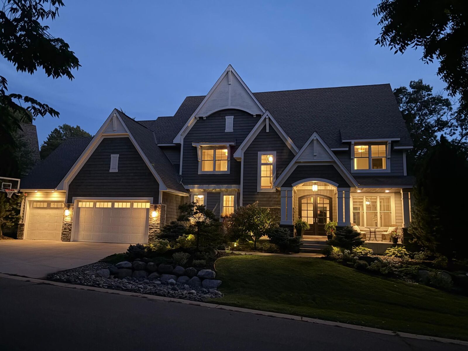Property Photo: 4410 Juleena Place MN 55345
