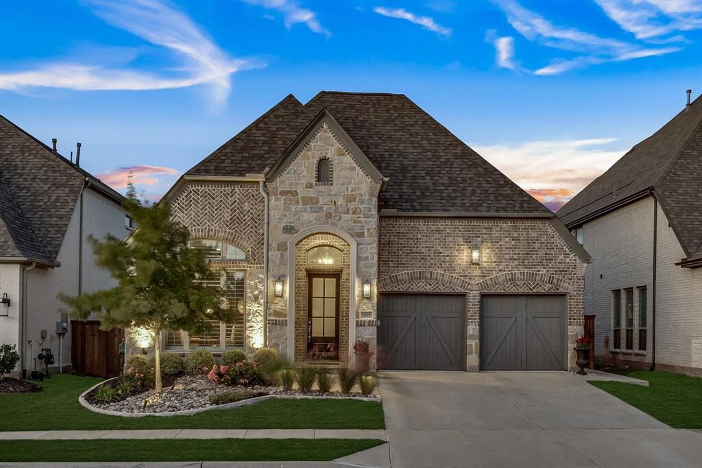 Property Photo:  3025 Warrington  TX 75056 