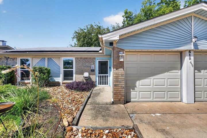 Property Photo: 512 Park Center Boulevard TX 76179