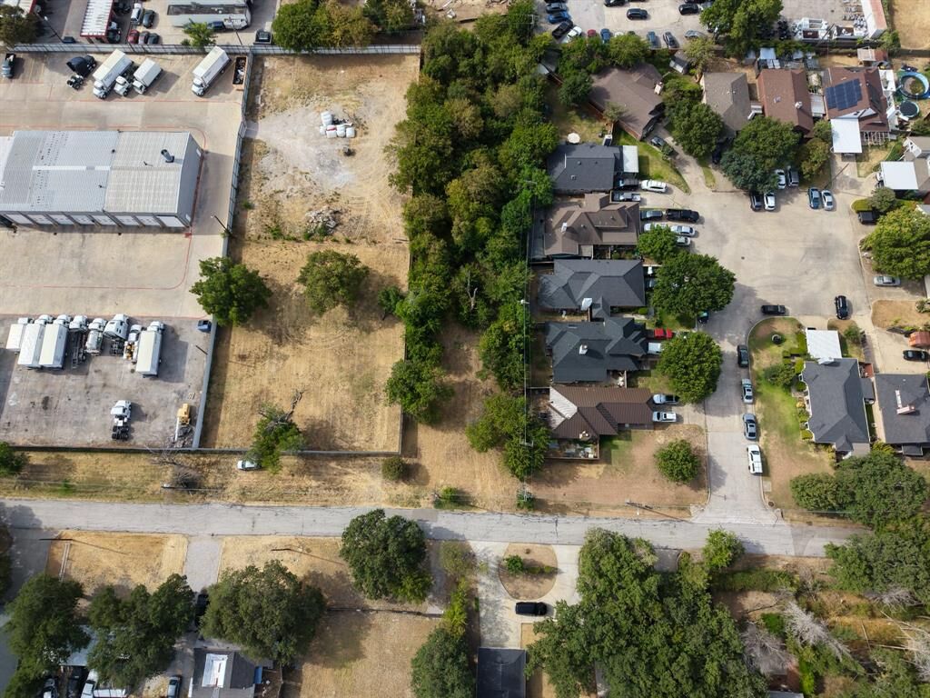 Property Photo:  1716 Landmark Road  TX 75060 