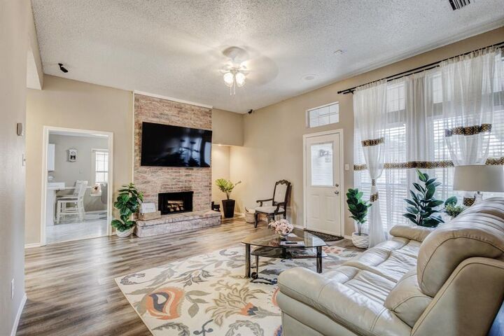Property Photo: 1517 Wesley Drive TX 75149