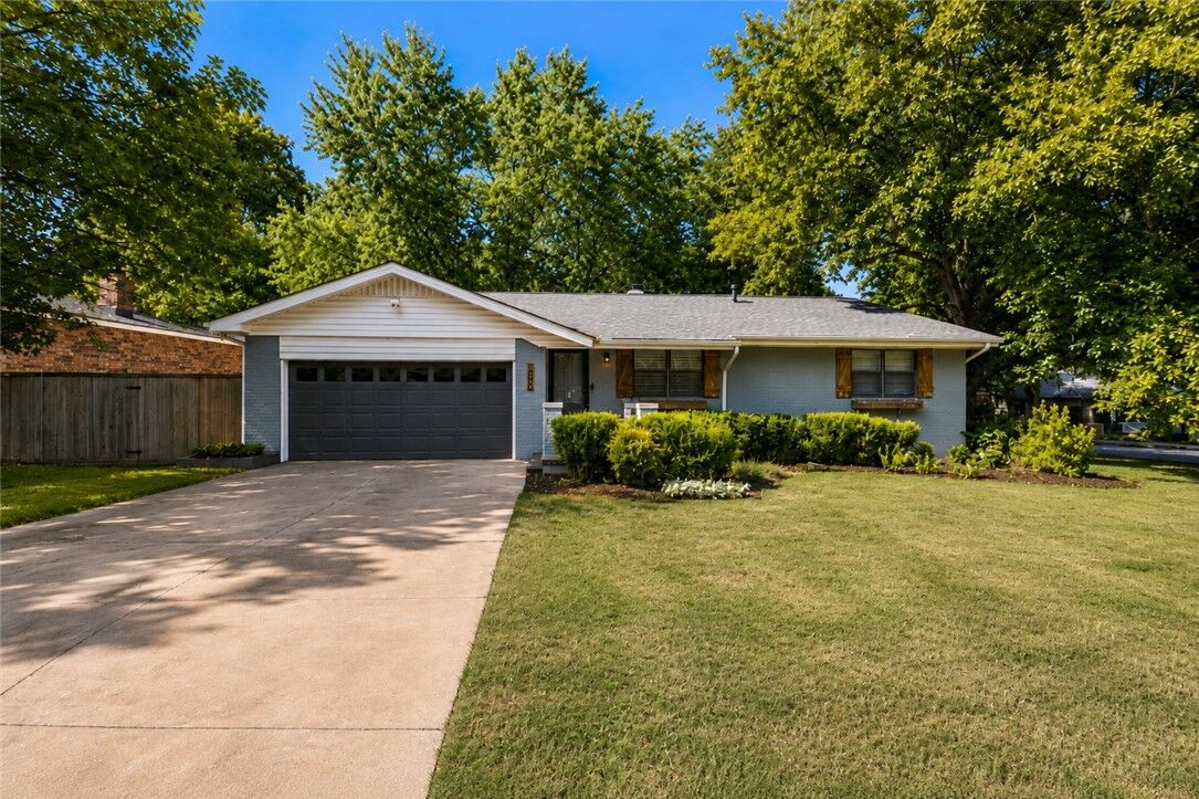 Property Photo:  3400 Cheryl Avenue  AR 72762 