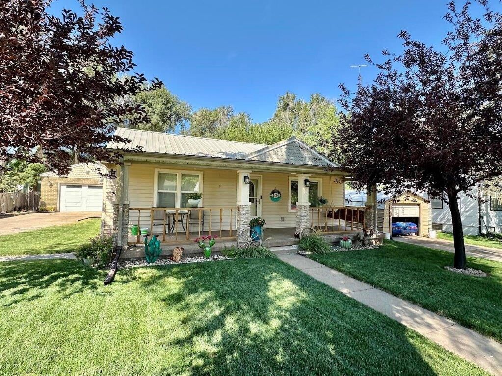 Property Photo:  1304 6th St  CO 81052 