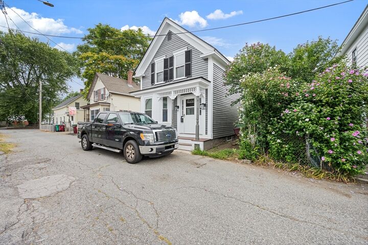Property Photo: 4 Pollard Ave MA 01850