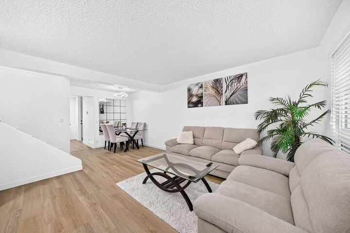 Property Photo:  135 Woodsman Lane SW  AB T2W 4Z5 