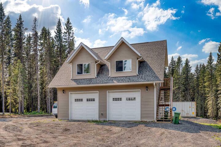 Property Photo: 264033 Range Road 71 AB T0L 1N0