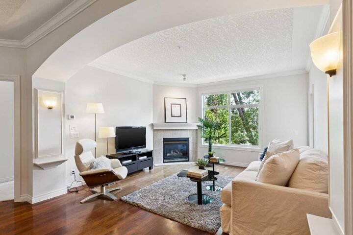 Photo de la propriété:  59 22 Avenue SW 306  AB T2S 3C7 