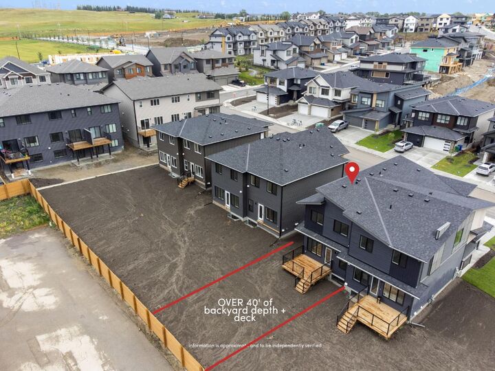 Property Photo: 34 Heritage Heath AB T4C 3L3