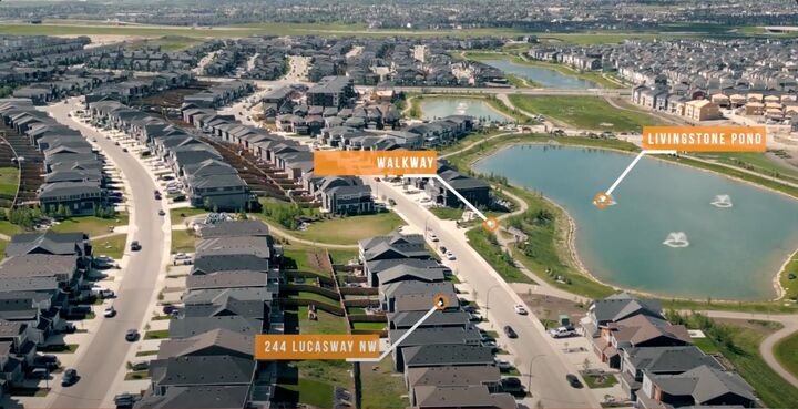 Property Photo:  244 Lucas Way NW  AB T3P 1M4 