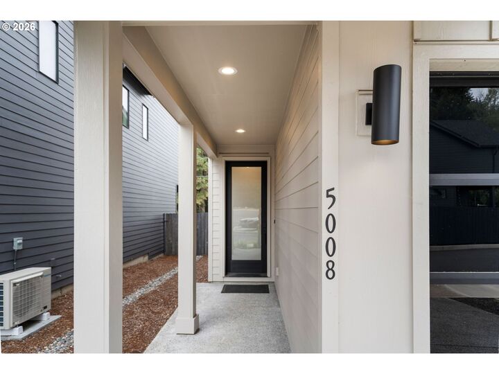 Property Photo:  5008 NE 113th Loop  WA 98686 