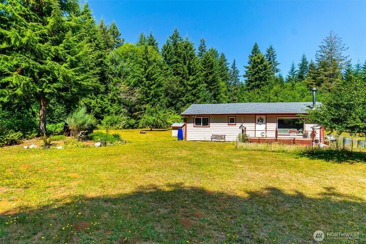 Property Photo:  82  Chenois Valley Road  WA 98550 