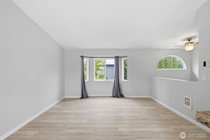 Property Photo: 21675 SE 267th Street WA 98038