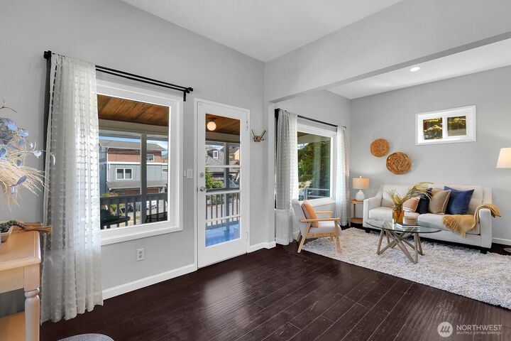 Property Photo: 1113 33rd Avenue S WA 98144