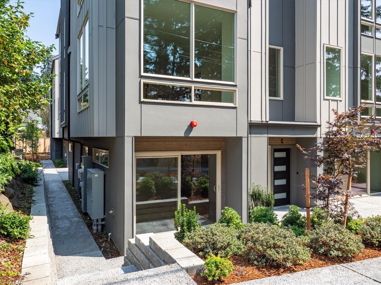 Property Photo:  18032 - C  Sunnyside Avenue N  WA 98133 