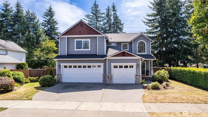 Property Photo:  18103 SE 247th Street  WA 98042 