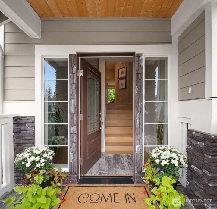 Property Photo:  2119 NW Lynx Loop  WA 98027 