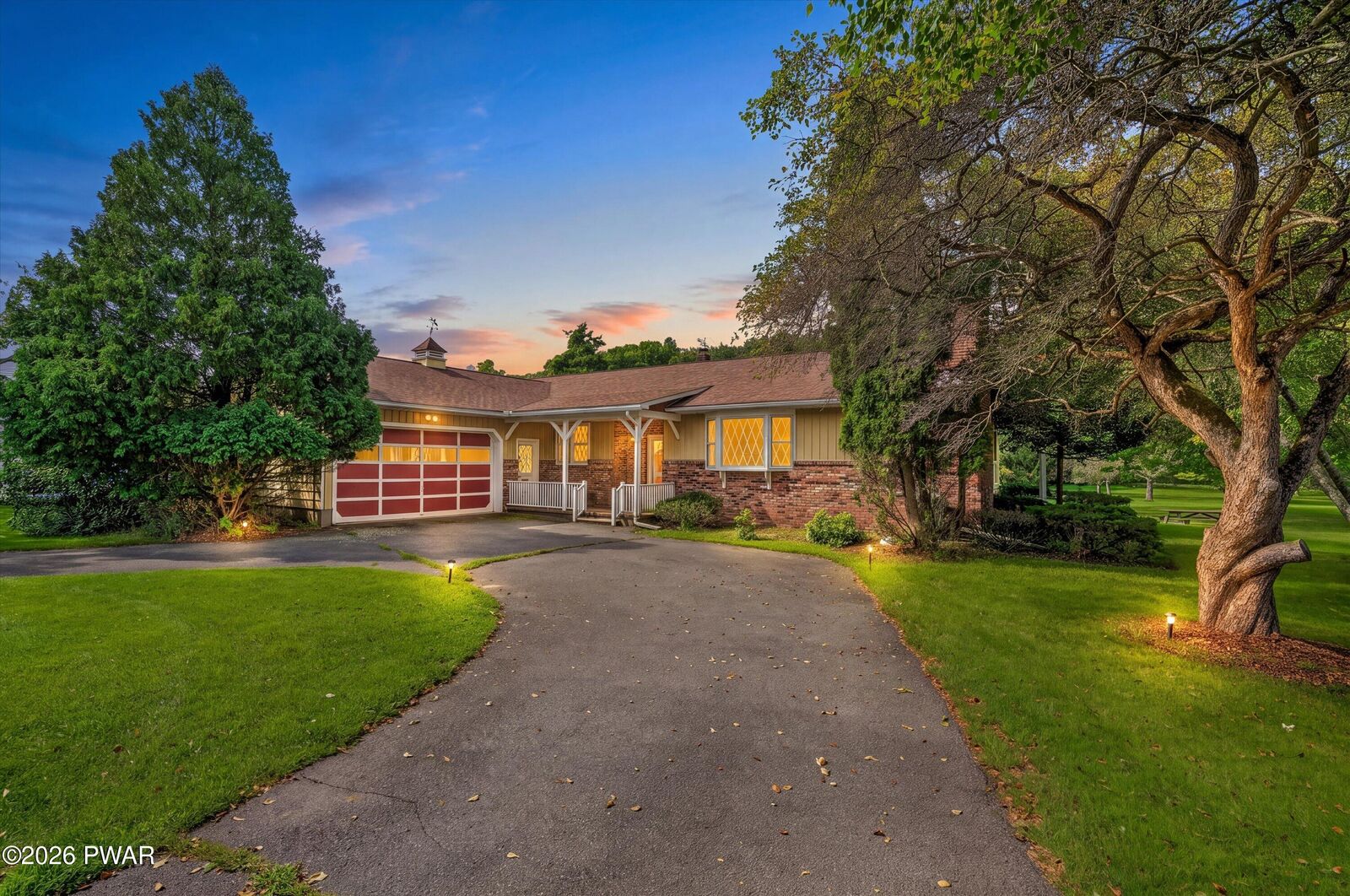 Property Photo: 1040 Delaware Drive PA 18336