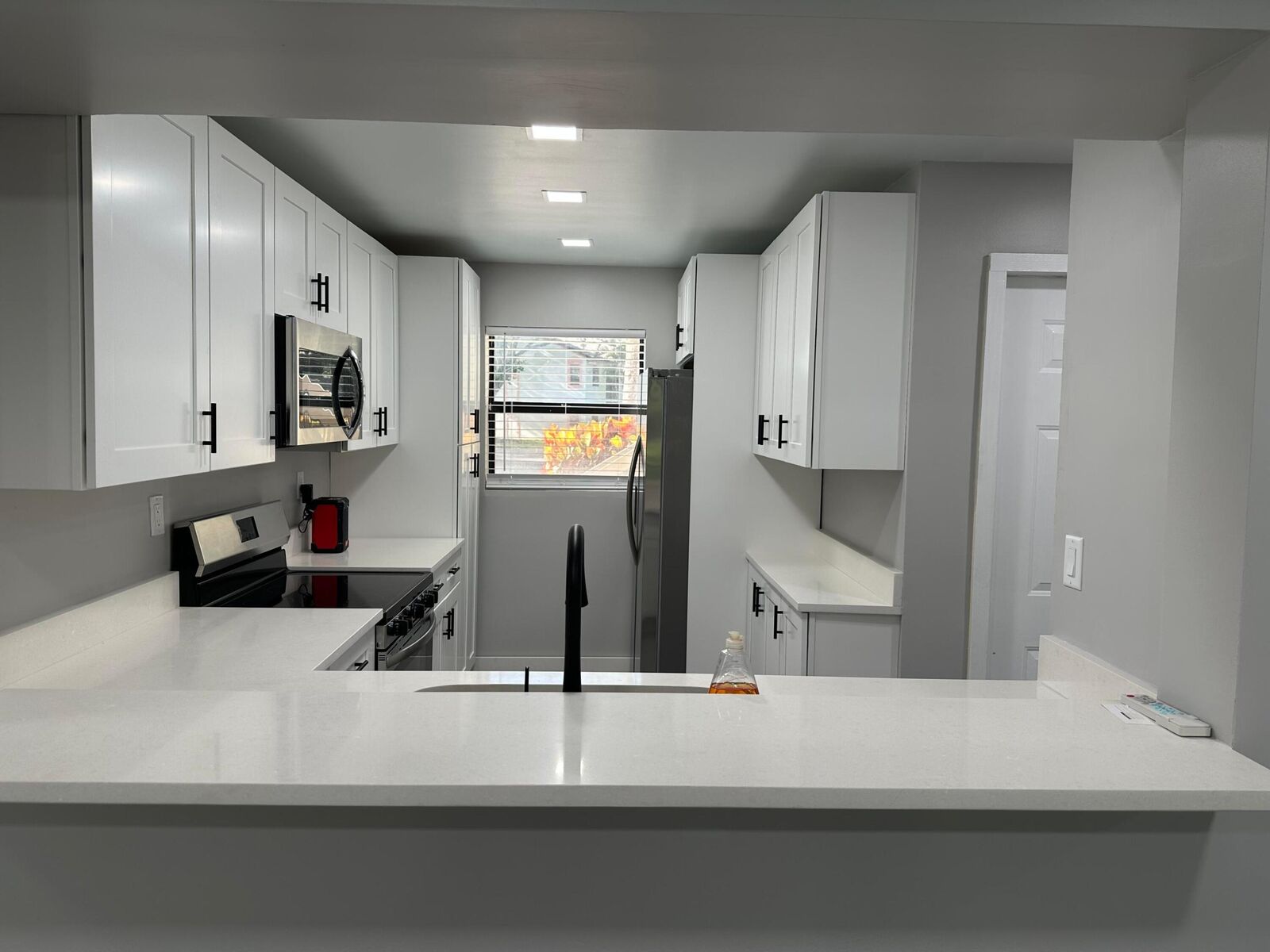 Property Photo:  3100 Millwood Terrace 101  FL 33431 