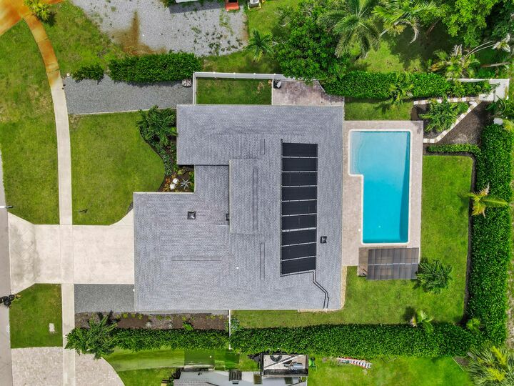 Property Photo: 1102 Kriss Lane FL 33458