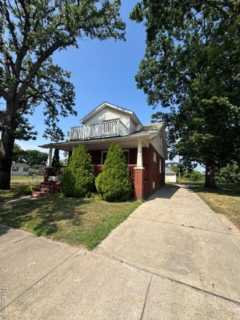 Property Photo:  18647 Robert Street  MI 48122 