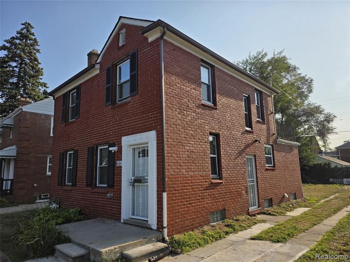 Property Photo: 16814 Strathmoor Street MI 48235